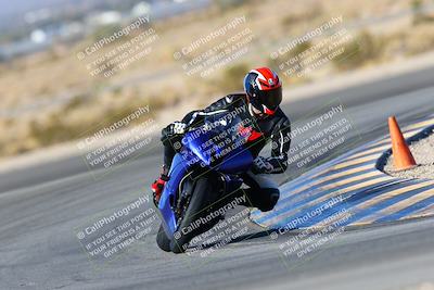 media/Jan-09-2022-SoCal Trackdays (Sun) [[2b1fec8404]]/Turn 11 (935am)/